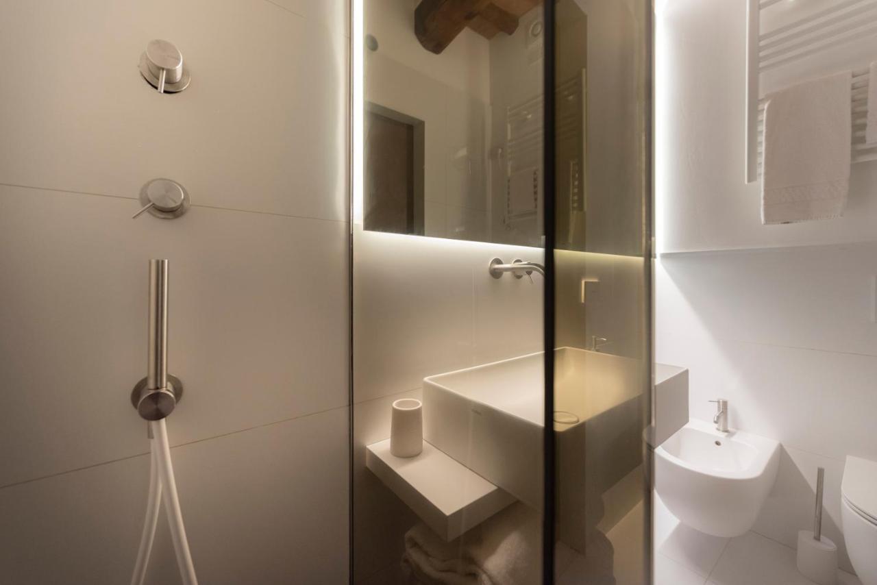 Terra D'Ombra Bed&Breakfast Сан-Джиминьяно Экстерьер фото
